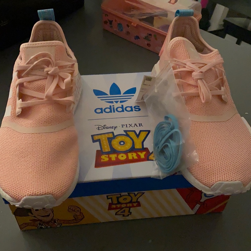 Toy story bo peep sneakers limited edition NMD R1